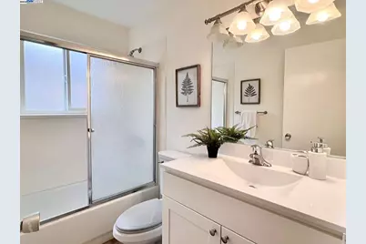 4059 Allendale Ave, Oakland, CA 94619 - Photo 12