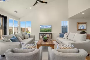 5325 Singh Circle, Union City, CA 94587 - Photo 10