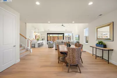 5325 Singh Circle, Union City, CA 94587 - Photo 4