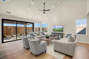 5325 Singh Circle, Union City, CA 94587 - Photo 8