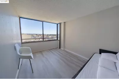 801 Franklin St #819, Oakland, CA 94607 - Photo 4