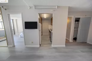 801 Franklin St, Oakland, CA 94607 - Photo 2