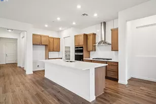 17618 Brightwood Ave, Lathrop, CA 95330 - Photo 14