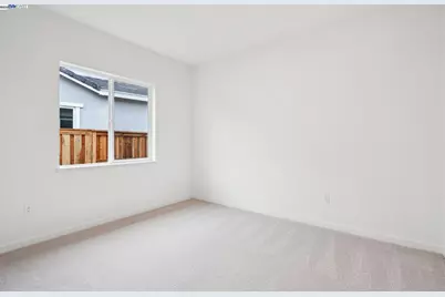 17618 Brightwood Avenue, Lathrop, CA 95330 - Photo 28