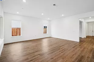 17618 Brightwood Ave, Lathrop, CA 95330 - Photo 8