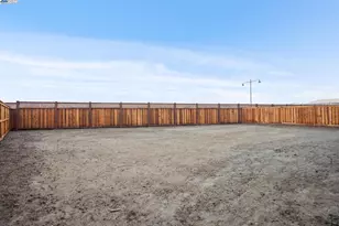 17618 Brightwood Ave, Lathrop, CA 95330 - Photo 42