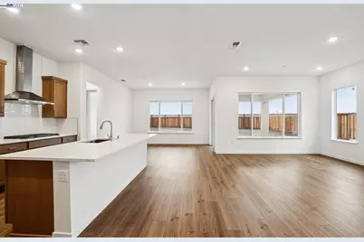 17618 Brightwood Avenue, Lathrop, CA 95330 - Photo 4