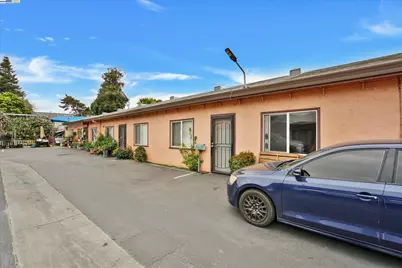 21806 Meekland Ave, Hayward, CA 94541 - Photo 32