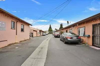 21806 Meekland Ave, Hayward, CA 94541 - Photo 42