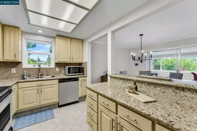 1935 Golden Rain Rd #1, Walnut Creek, CA 94595 - Photo 16