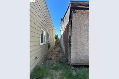 39 Main St, Isleton, CA 95641 - Photo 24