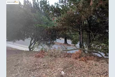 0 Redwood Rd, Oakland, CA 94619 - Photo 4