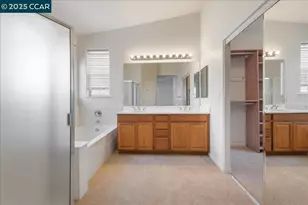 524 Rosewood Ln, Hercules, CA 94547 - Photo 30