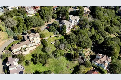 142 Gravatt Dr, Berkeley, CA 94705 - Photo 24