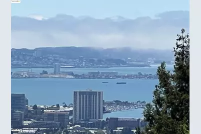 142 Gravatt Dr, Berkeley, CA 94705 - Photo 14