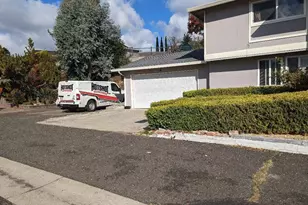 208 Appian Way, Union City, CA 94587 - Photo 2