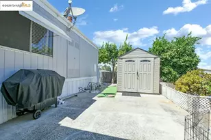 237 Aloha Way, Pittsburg, CA 94565 - Photo 6