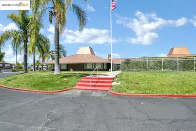 237 Aloha Way, Pittsburg, CA 94565 - Photo 36