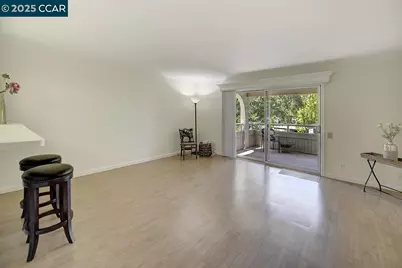 4033 Terra Granada Dr #9C, Walnut Creek, CA 94595 - Photo 8