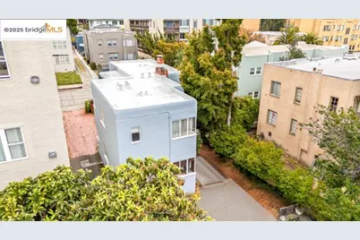 1682 Oxford St, Berkeley, CA 94709 - Photo 20