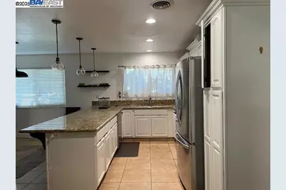 9648 La Nuez Dr, Elk Grove, CA 95624 - Photo 6