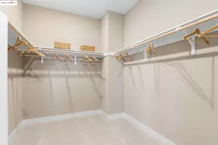 28946 Parkridge Lp, Hayward, CA 94544 - Photo 14