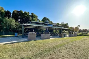 325 Kitty Hawk Rd, Alameda, CA 94501 - Photo 42