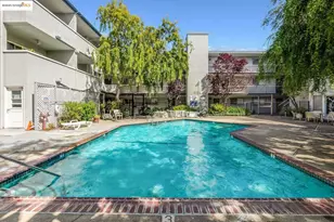 325 Kitty Hawk Rd, Alameda, CA 94501 - Photo 32