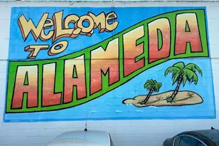 325 Kitty Hawk Rd, Alameda, CA 94501 - Photo 32