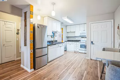 22537 Center St, Castro Valley, CA 94541 - Photo 4