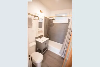 5687 Miles Ave, Oakland, CA 94618 - Photo 10