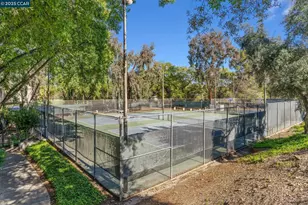 470 Civic Dr, Walnut Creek, CA 94596 - Photo 26