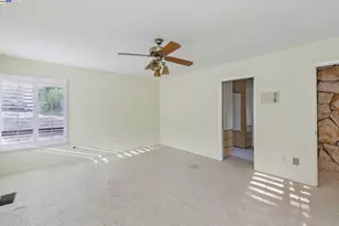 20521 Upper Hillview Dr, Sonora, CA 95370 - Photo 32