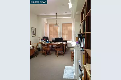 201 Richmond Suite 1, Richmond, CA 94801 - Photo 2