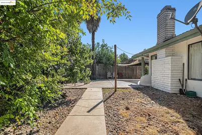 2329 Lido Cir, Stockton, CA 95207 - Photo 16