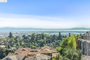 6443 Blue Rock Ct, Oakland, CA 94605 - Photo 28