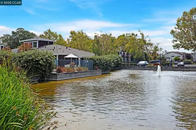 131 Bayside Ct, Richmond, CA 94804 - Photo 22