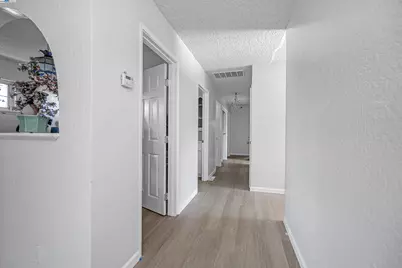 512 Teasdale Pl, Hayward, CA 94544 - Photo 16