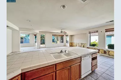 329 Brockton Pl, Rio Vista, CA 94571 - Photo 8