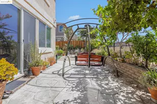 2655 Torrey Pines Dr, Brentwood, CA 94513 - Photo 30