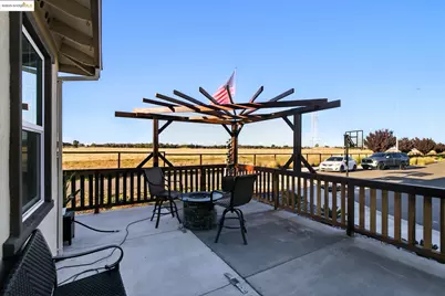 536 Aster St, Vacaville, CA 95688 - Photo 8