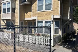 1021 Santa Ines Ct, Oakland, CA 94601 - Photo 2