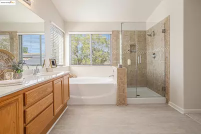 11 Pinenut Ct, Oakley, CA 94561 - Photo 32