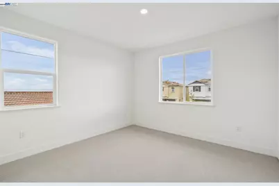 373 Gobind Blvd, Mountain House, CA 95391 - Photo 16