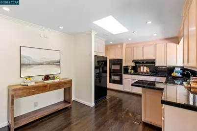 275 Gil Blas Rd, Danville, CA 94526 - Photo 18