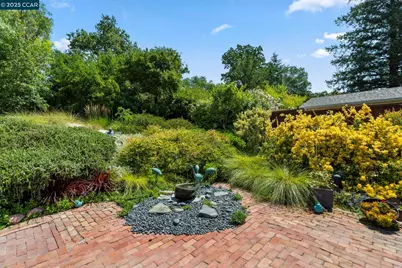 275 Gil Blas Rd, Danville, CA 94526 - Photo 36