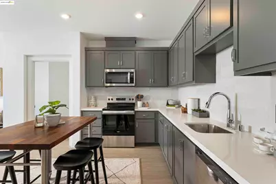500 Somi Ct #214, Hayward, CA 94544 - Photo 4