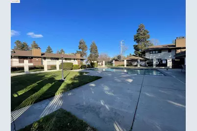 2416 Shadow Ln #74, Antioch, CA 94509 - Photo 22