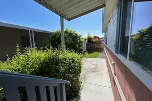 27949 Pueblo Serena, Hayward, CA 94545 - Photo 26