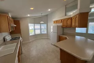27949 Pueblo Serena, Hayward, CA 94545 - Photo 4